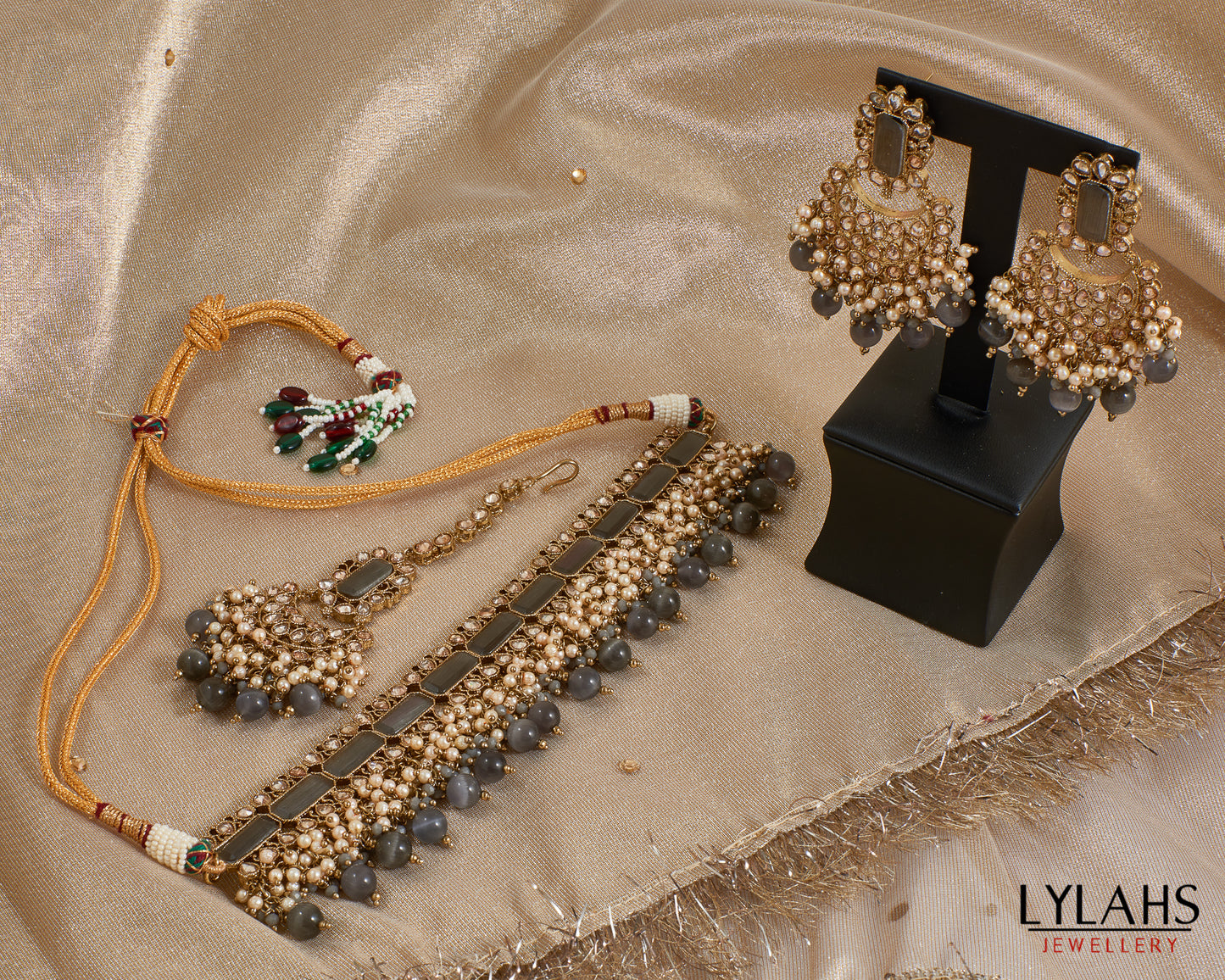 Choker Sets 488