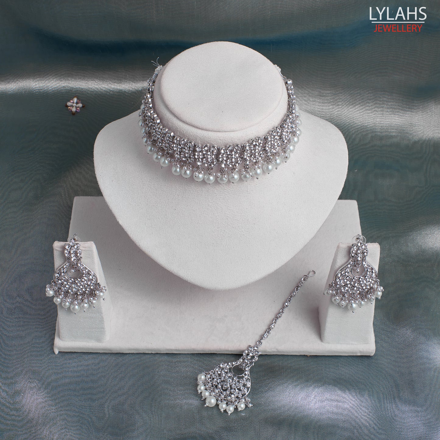 Choker Sets 208